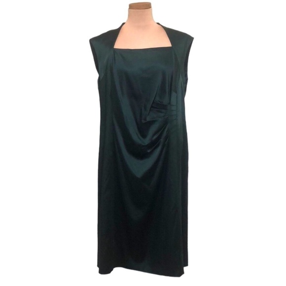 Tahari Sheath Dress Size 14W Dark Forest Green Ruched Side - Picture 1 of 9